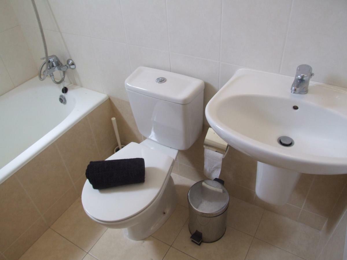 2 Bedroom Poolside Apartment E9 เปเยีย ภายนอก รูปภาพ